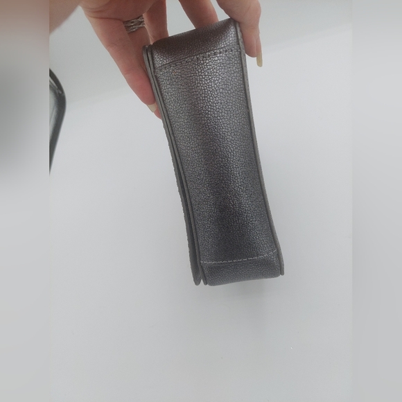 Kate Spade Laurel Way glitter gunmetal with matching card / keychain - Picture 5 of 10